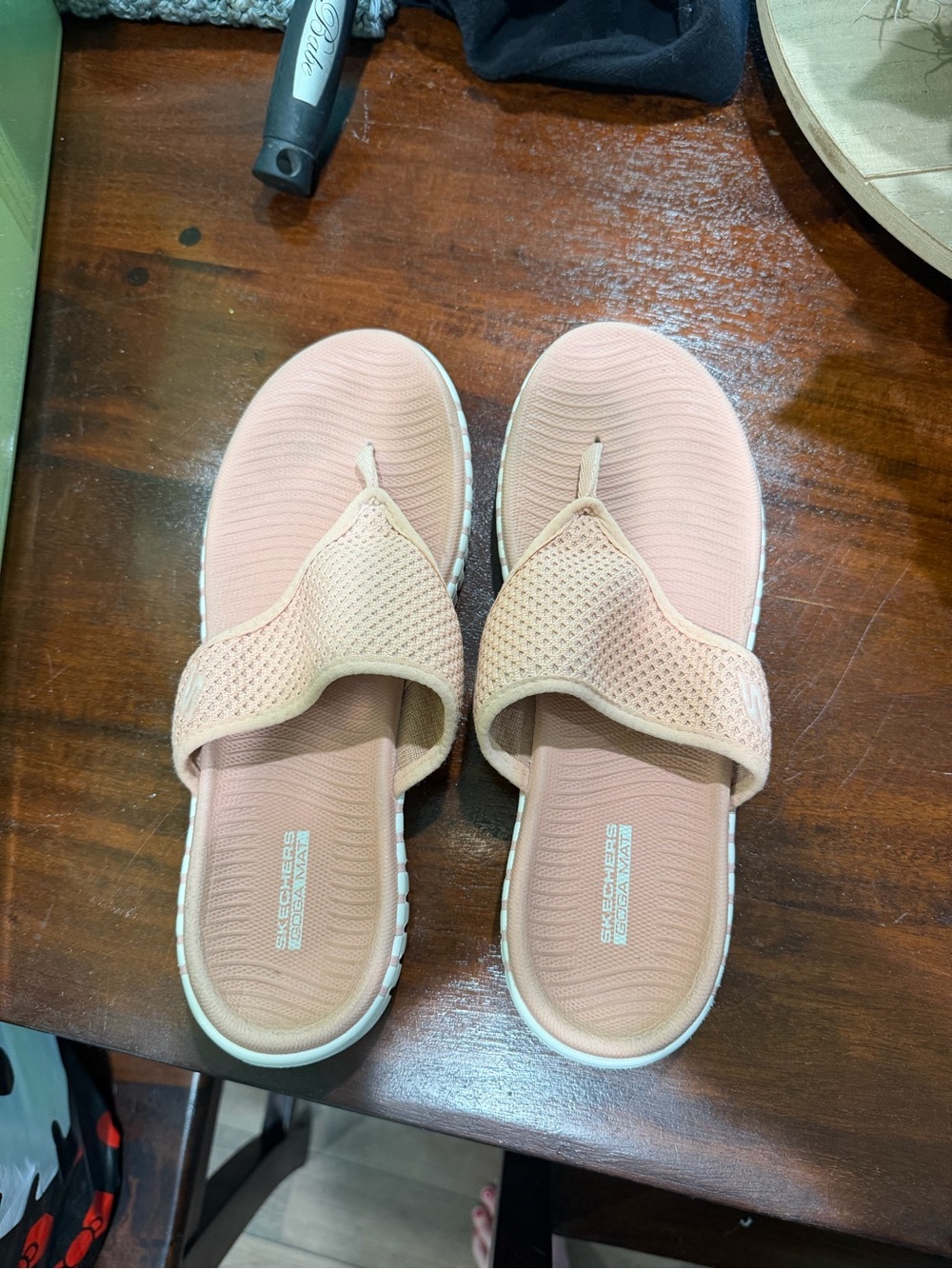 Skechers Women’s Peach Mesh Thong Slide Sandals